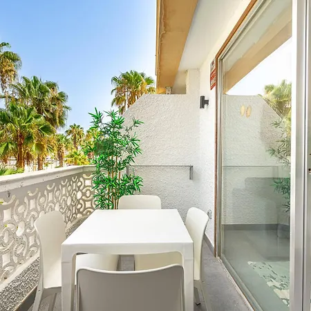 Modern Renovated Apartment With Terrace In Playa De Las Americas Extérieur photo